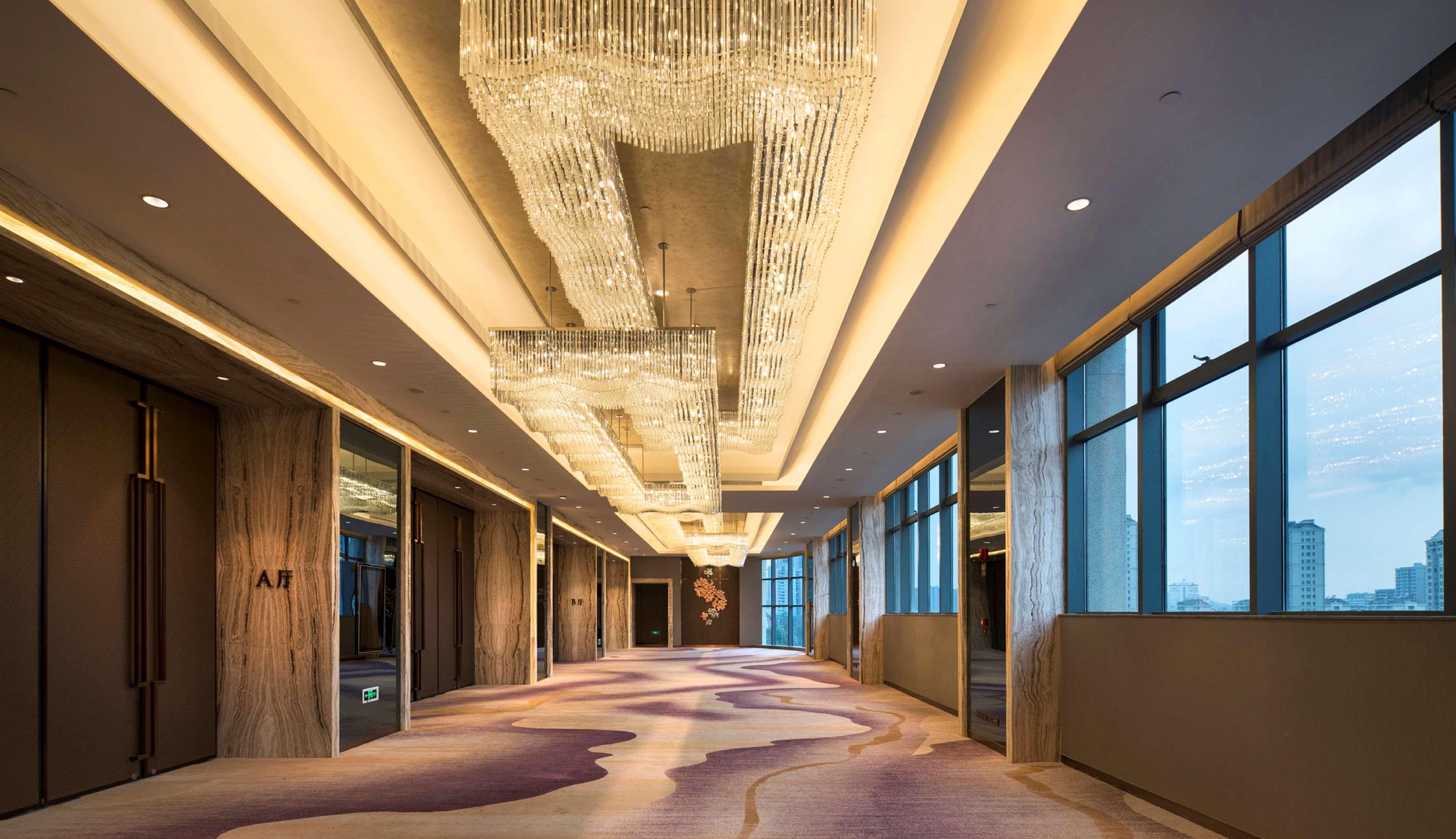 Doubletree By Hilton Ningbo - Chunxiao Otel Dış mekan fotoğraf