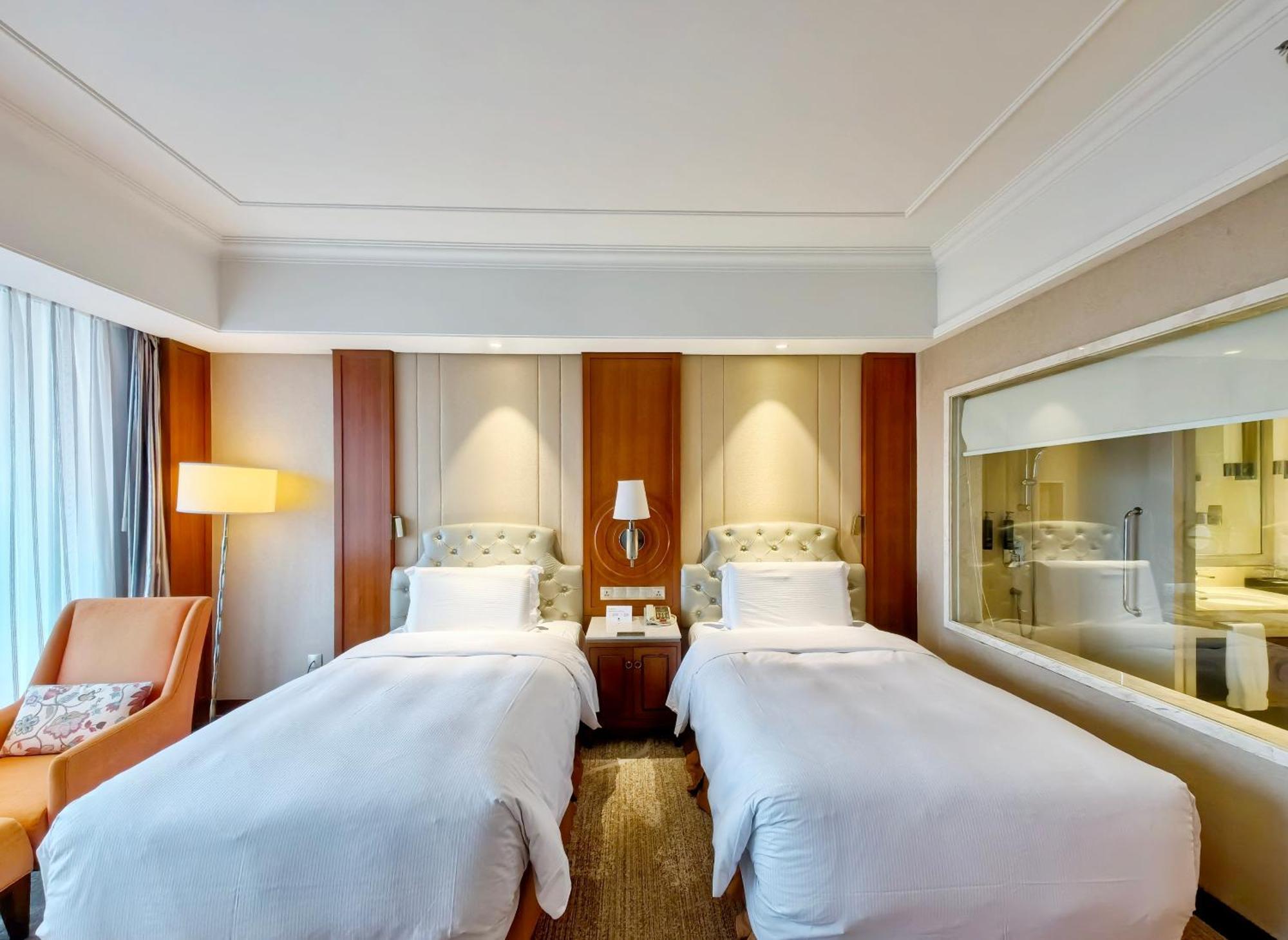 Doubletree By Hilton Ningbo - Chunxiao Otel Dış mekan fotoğraf